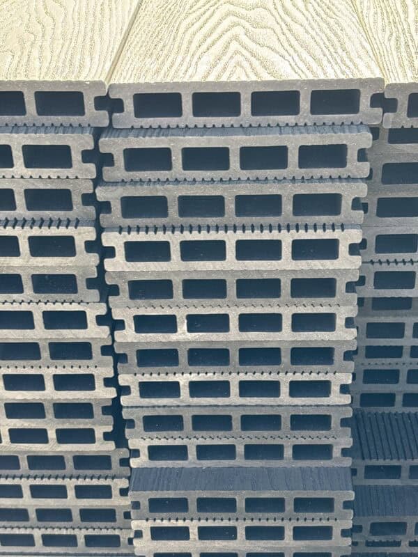 Decking 146x25 - Image 2